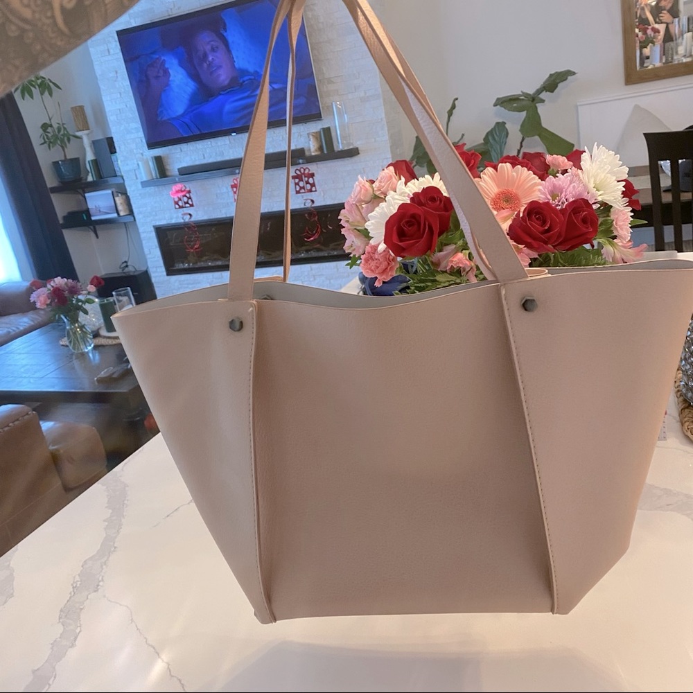Neiman Marcus Rose Gold Tote💕